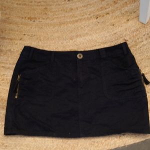 Casual skirt perfect for fall